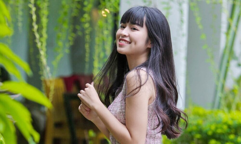 Khánh Vân mang đến một Trà Long đầy tươi vui và nhiều năng lượng tích cực
