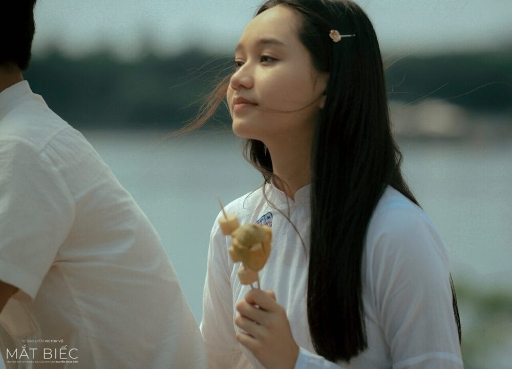 Nhân vật Hà Lan được xây dựng có nội tâm và chiều sâu suy nghĩ hơn