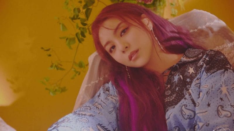 Scandal ảnh nóng khiến Ailee bị cấm sóng