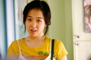 Nữ diễn viên trong ông ngoại tuổi 30