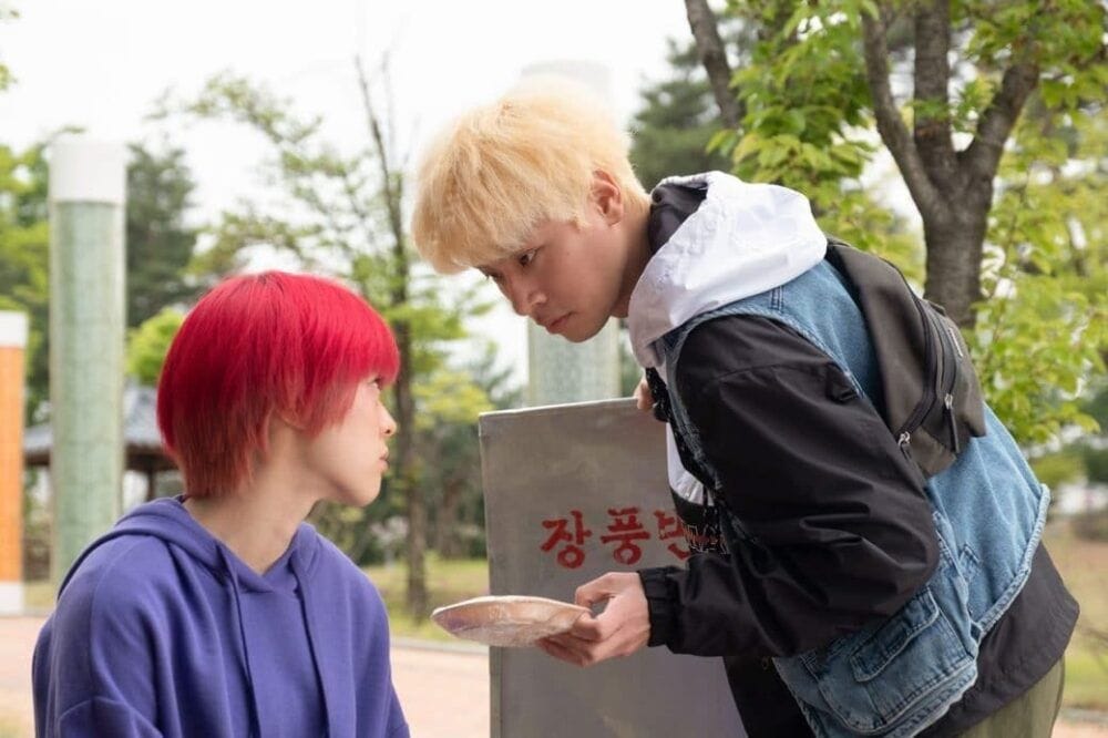 Cặp đôi cà khịa Taek-il và So Kyeong-joo