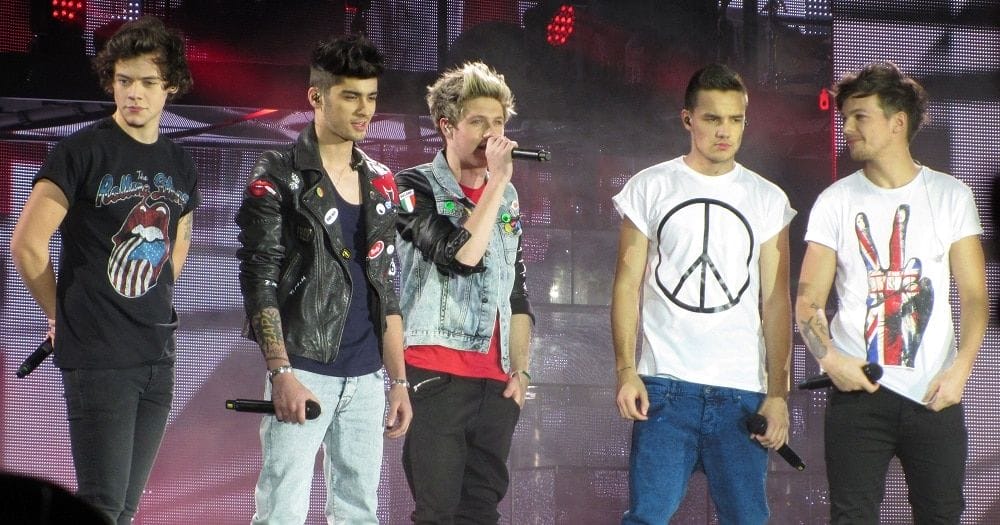 Khởi đầu thành công của What makes you beautiful