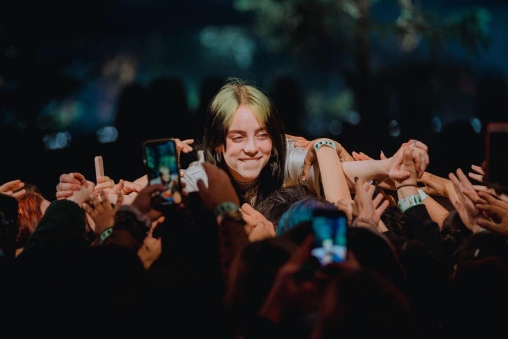 Billie và người hâm mộ