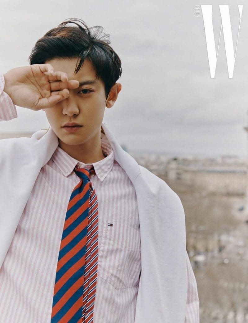 Chanyeol trong buổi chụp hình được tài trợ bởi Tommy
