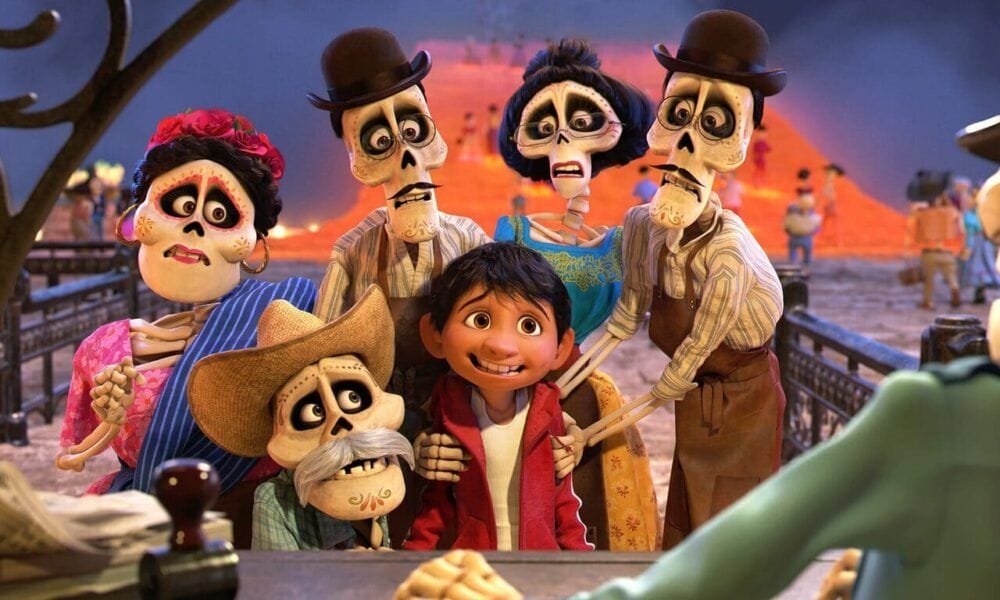 cậu bé Miguel phim Coco
