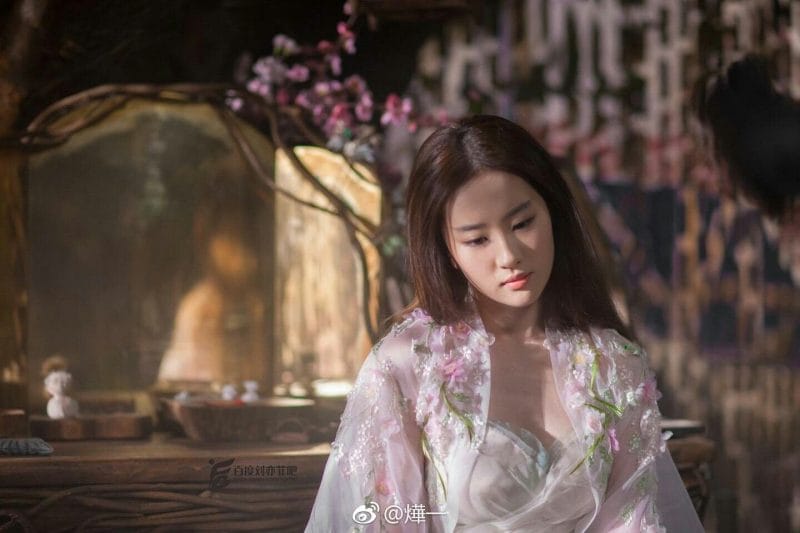 Tam sinh tam thế thập lý đào hoa
