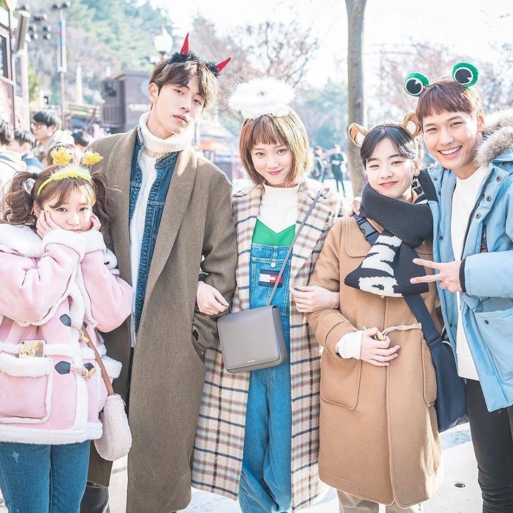 Cô nàng cử tạ Kim Bok Joo
