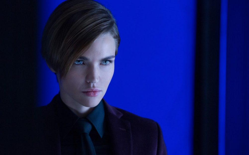 Ares là một sát thủ đáng sợ trong John Wick: Chapter Two