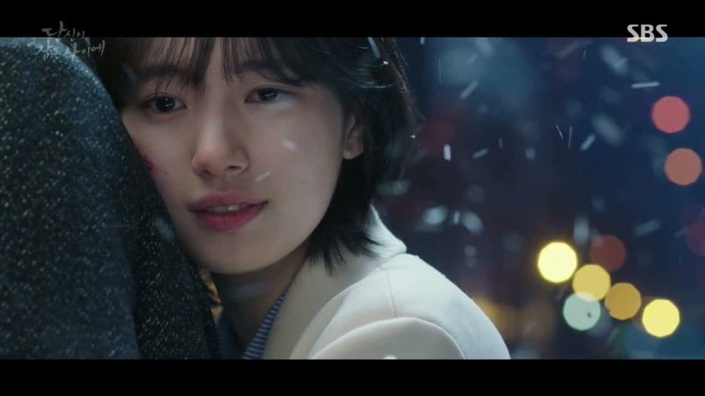 Nam Jong Hoo sau khi được giải cứu trong những tập đầu Khi Nàng Say Giấc