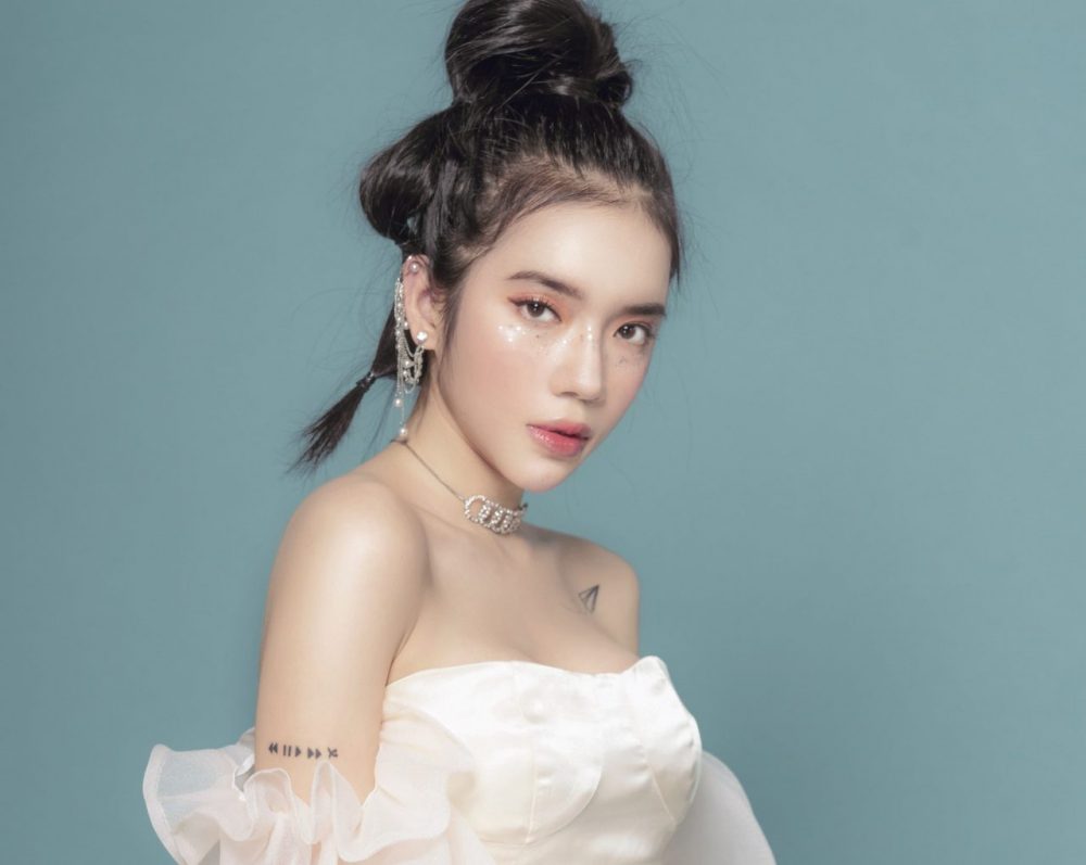 hình ảnh Lyly
