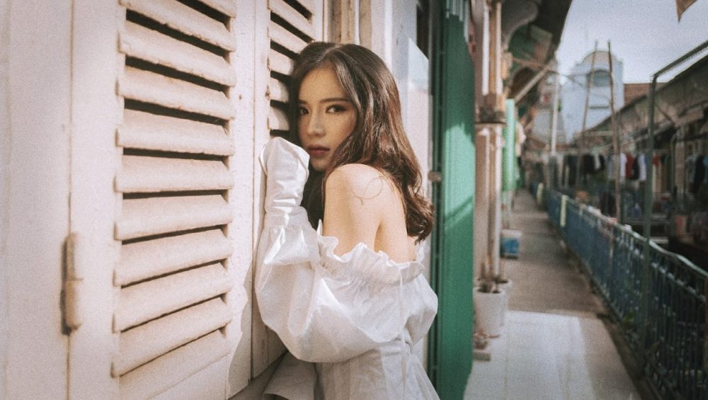 Sẽ chẳng e ngại khi nói rằng cô đã làm rất tốt vai trò một nhạc sĩ sáng tác