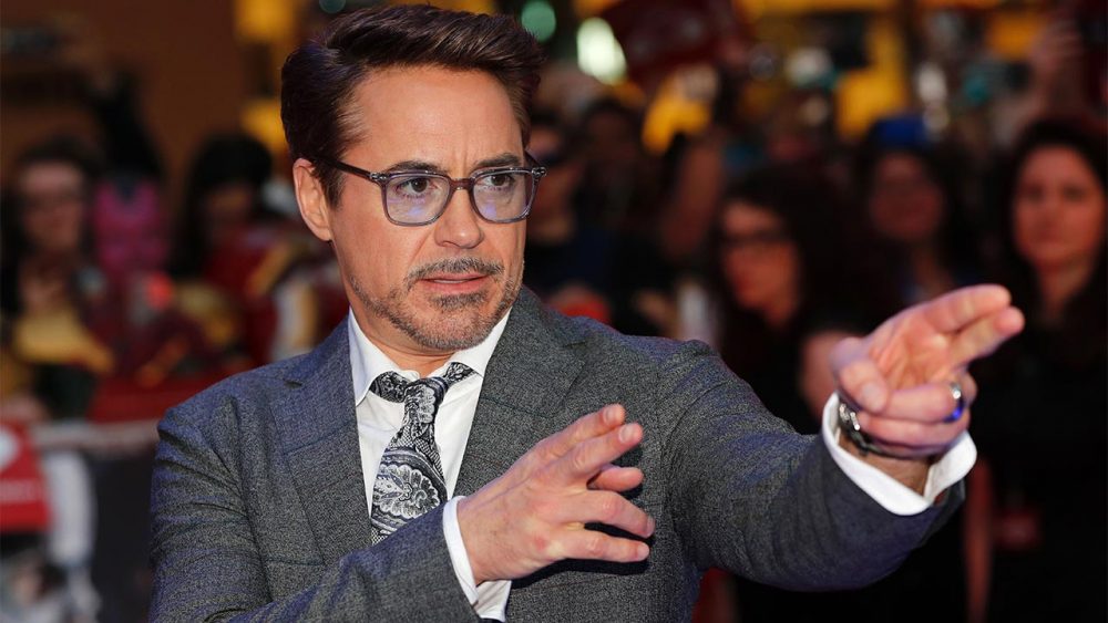 Vẻ đẹp của diễn viên Downey Jr