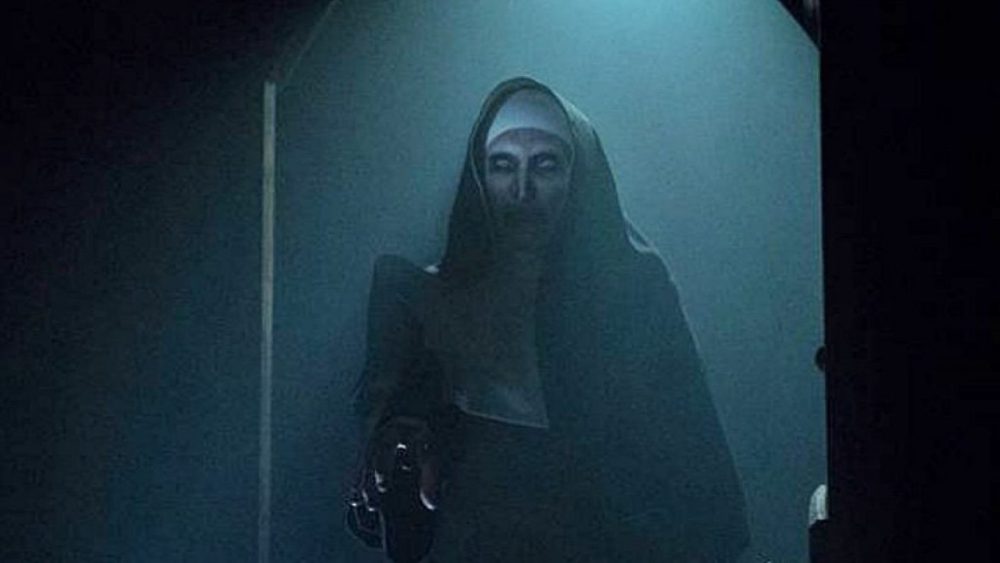 Valak gieo rắc nỗi sợ hãi trong The Nun