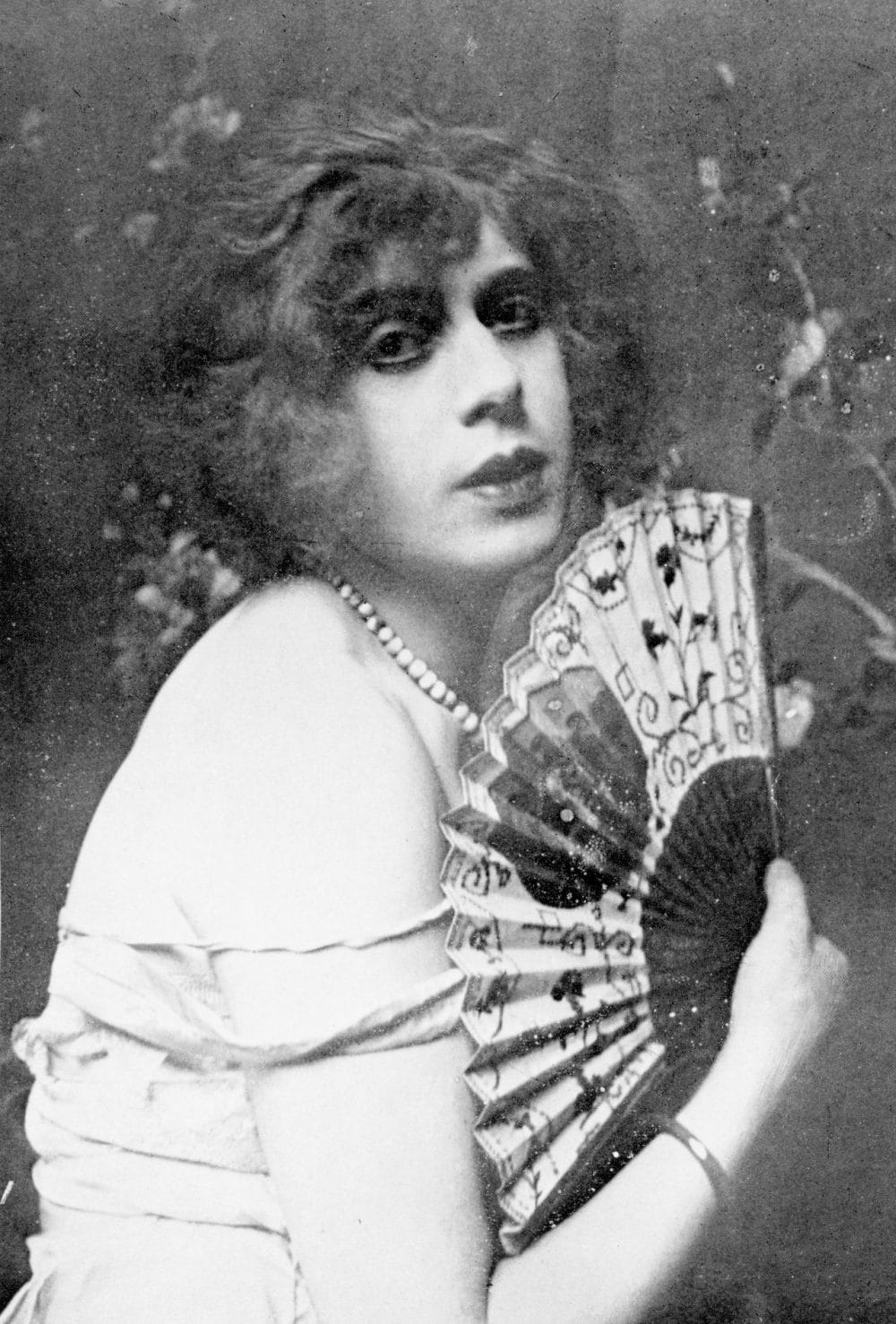 Lili Elbe là thân phận mới sau Enair Wegener đưa ra quyết định lớn nhất trong đời mình