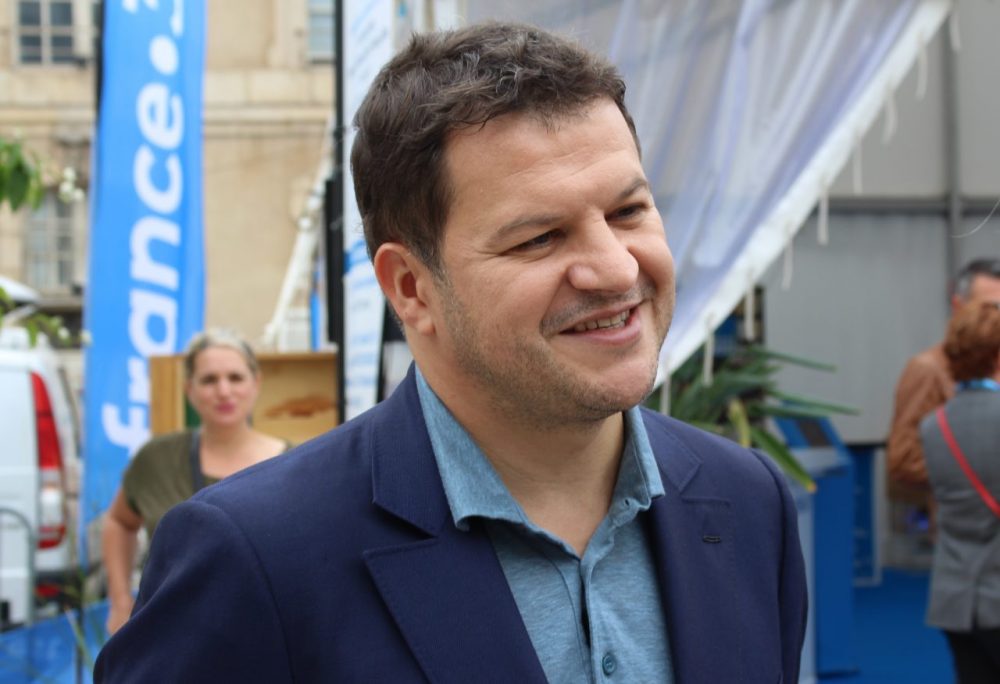 ảnh tác giả Guillaume Musso