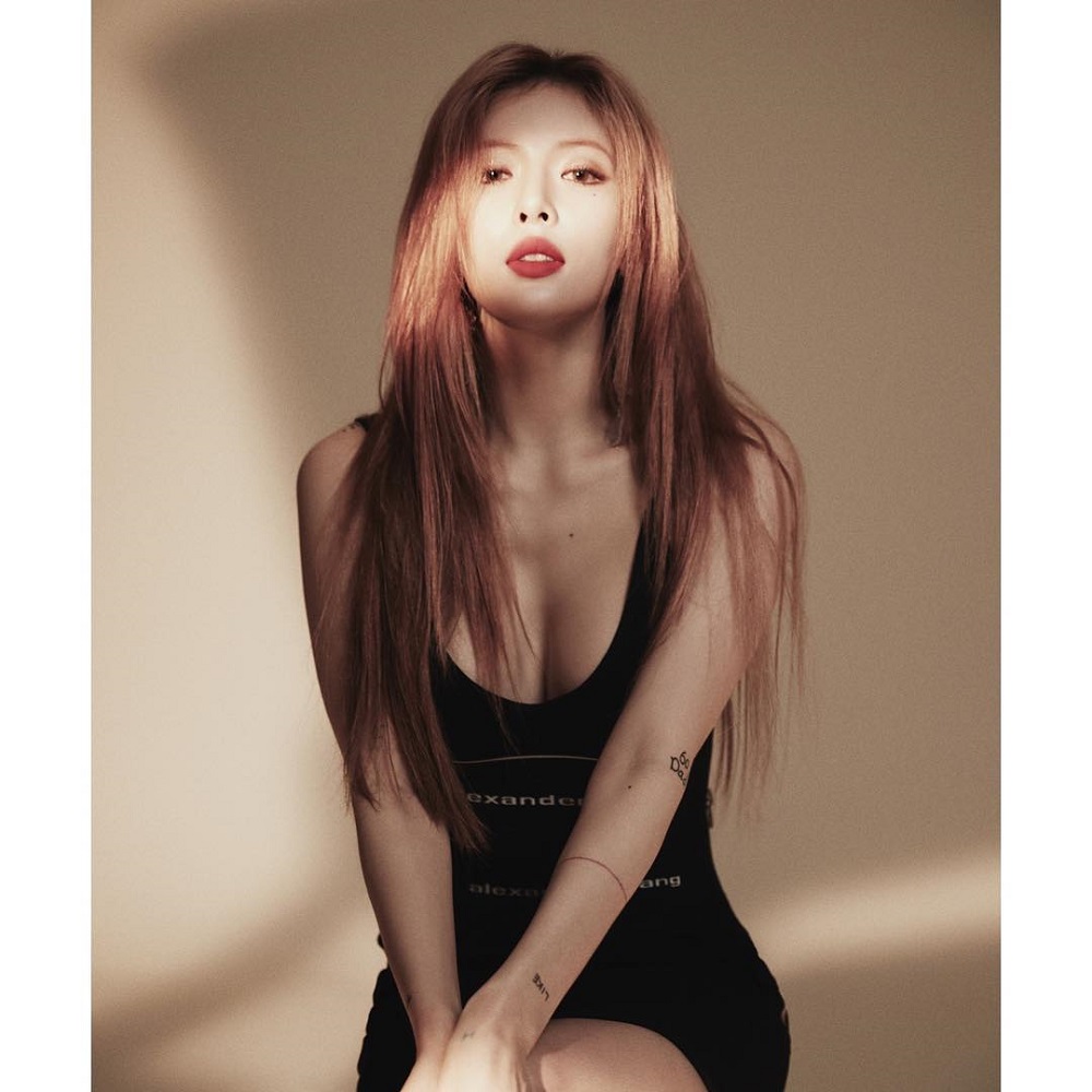 Phong cách gợi cảm khiến HyunA gặp nhiều tranh cãi