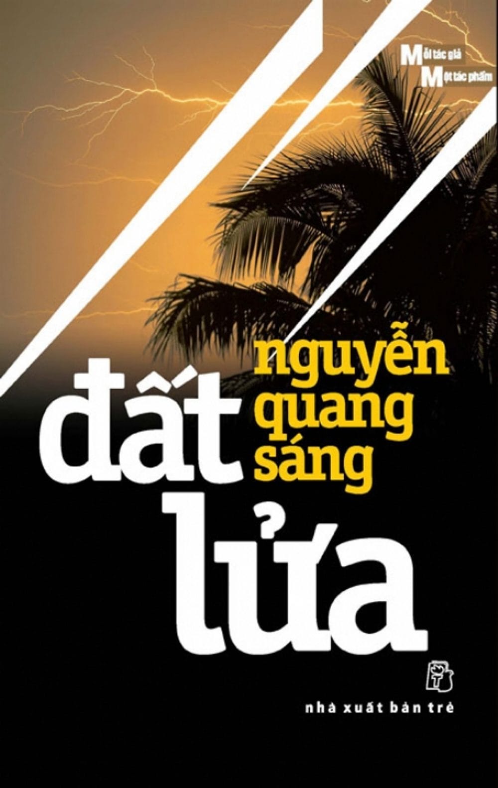 Tiểu thuyết Đất lửa