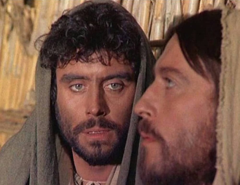 Judas Iscariot (trái) là vai diễn đồng tính đầu tiên của ông