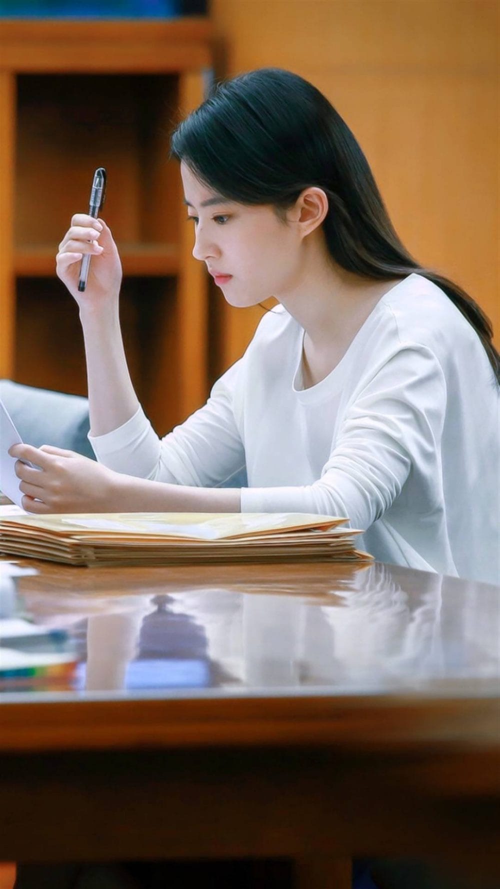 Cô học sinh tài giỏi được cả sinh viên lẫn bạn bè yêu mến