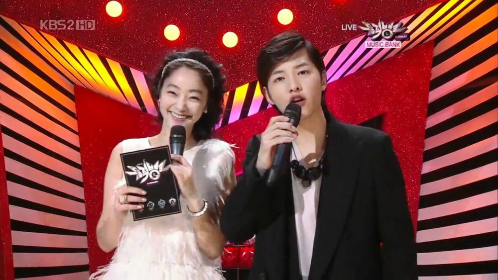 Song Joong Ki với vai trò MC