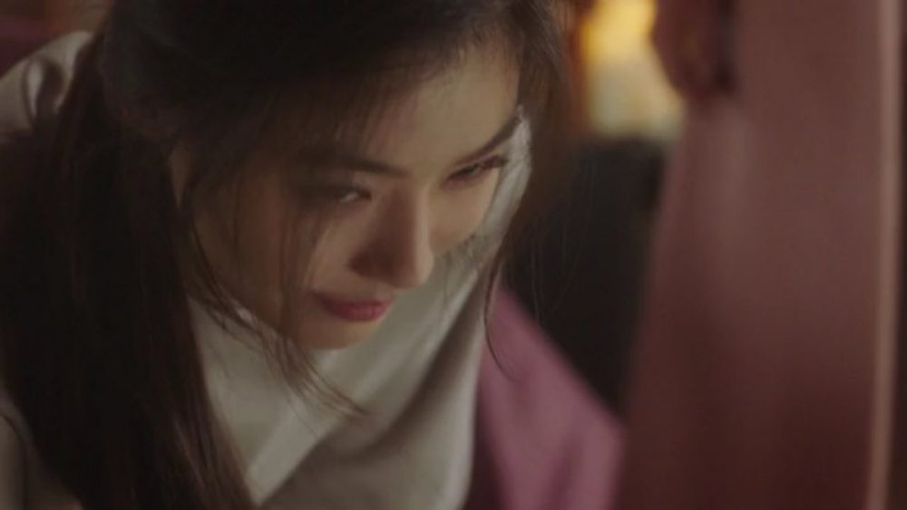 Bộ mặt đáng sợ của Kang Hee