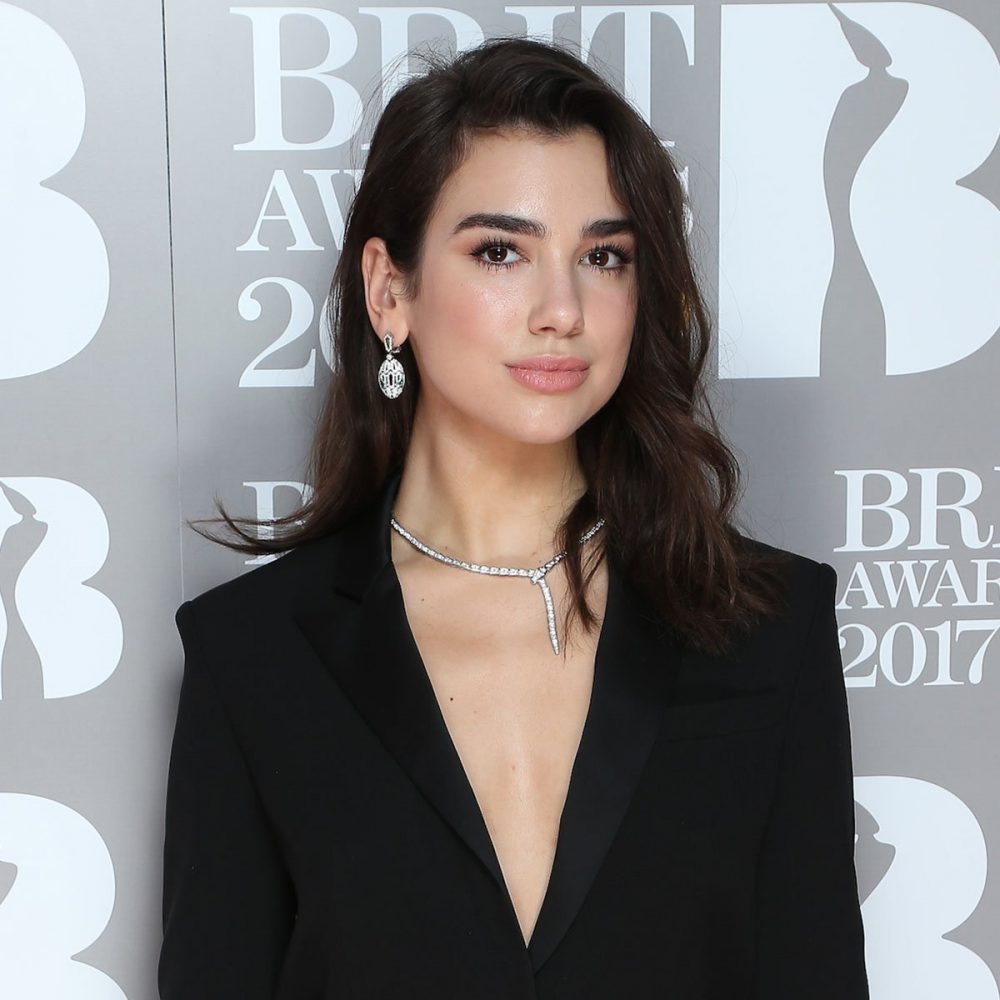 Dua Lipa tại the Brit Awards