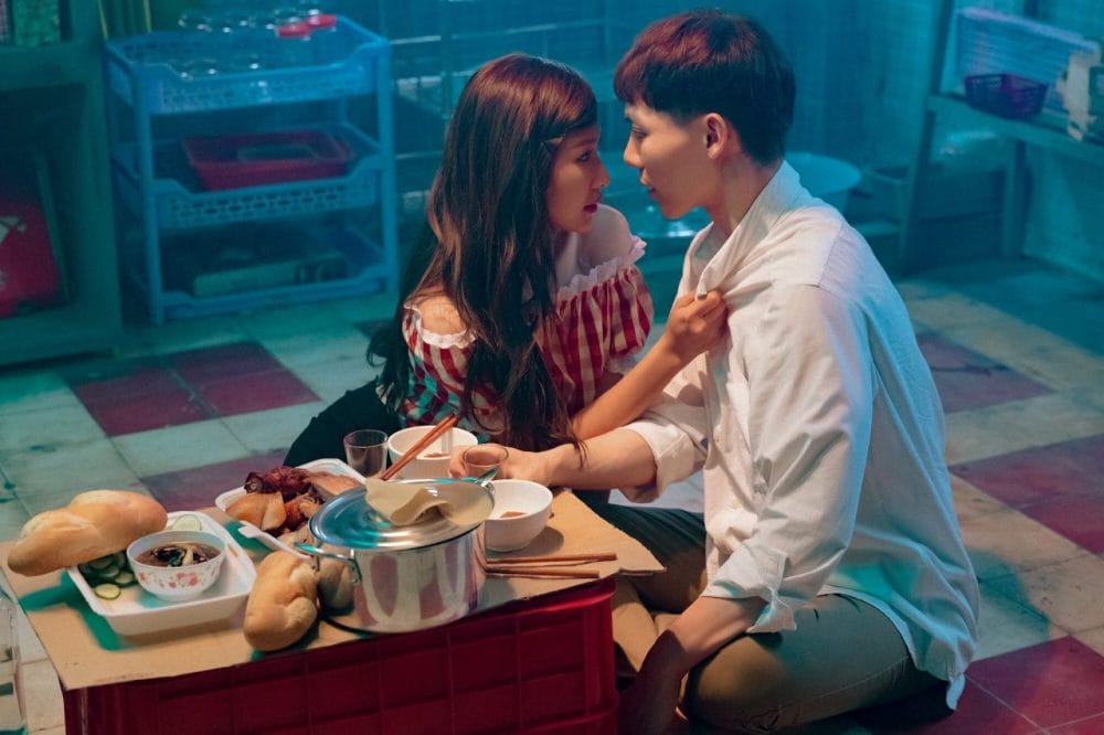 mô típ MV quen thuộc của Erik