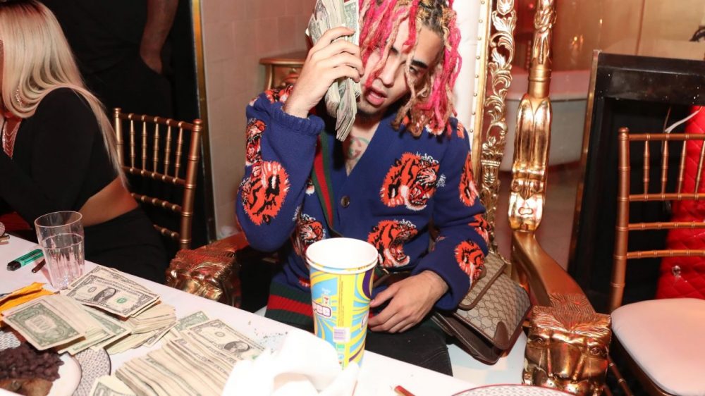 Chàng rapper và những bữa tiệc thác loạn