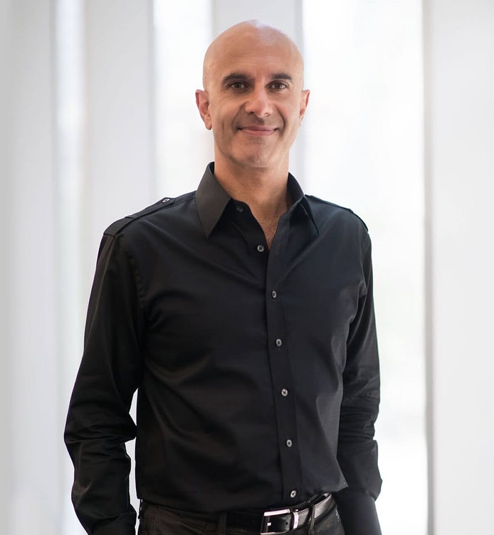 Chân dung nhà văn Robin Sharma