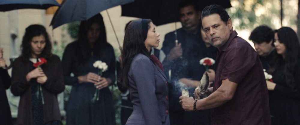 Nam tài tử gốc Mexico Raymond Cruz