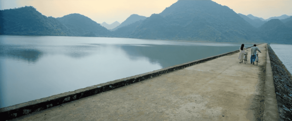 Bối cảnh đẹp đến nao lòng của Tháng 5 để dành