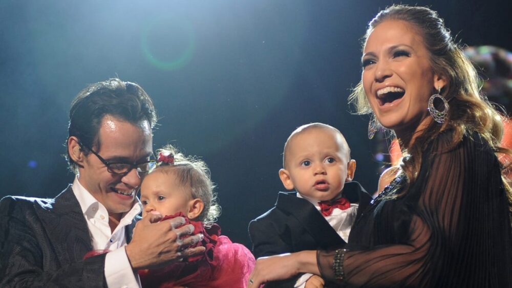 Cuộc hôn nhân kéo dài bảy năm với Marc Anthony