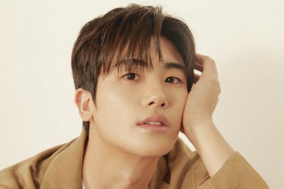 Nam ca sĩ Park Hyung Sik