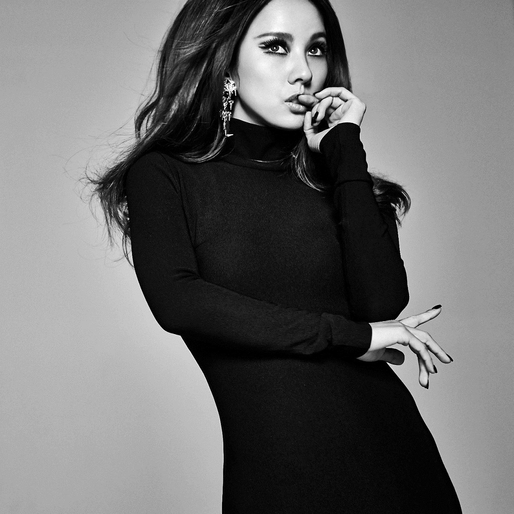 Phong cách mới lạ đầy lôi cuốn trong Monochrome