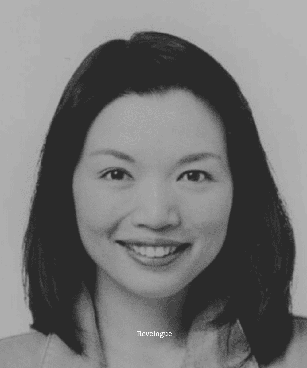 Chân dung nhà văn Kazumi Yumoto