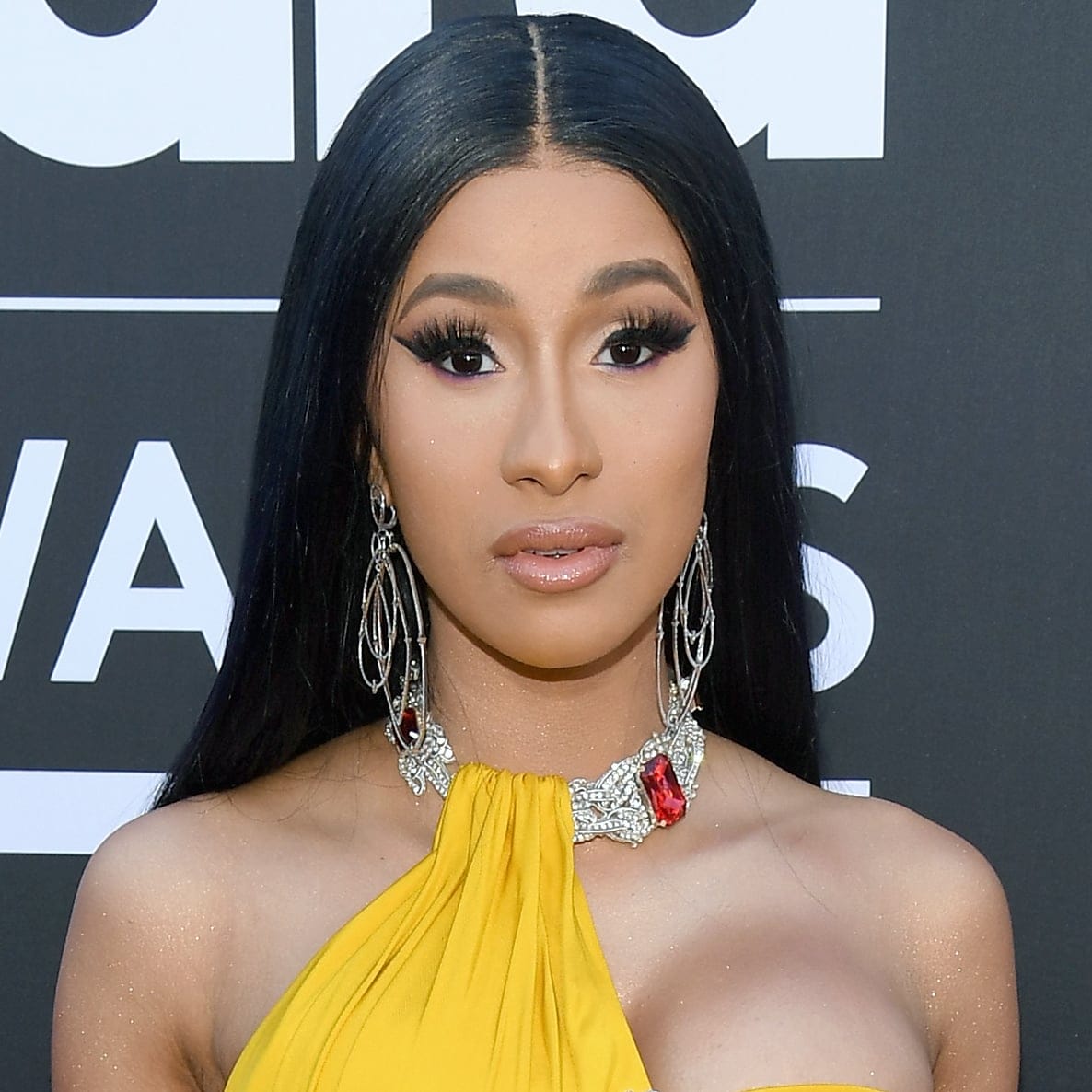 Cardi B và chặng đường tỏa sáng