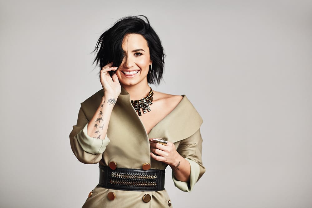 Demi Lovato nỗ lực vì cộng đồng sau cơn khủng hoảng tâm lý