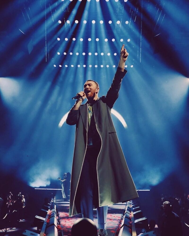 Sam Smith mang đến cho khán giả những cơn say thổn thức qua The Thrill of It All