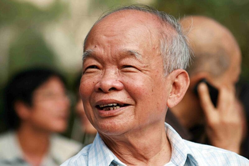 Tác giả Nguyên Ngọc