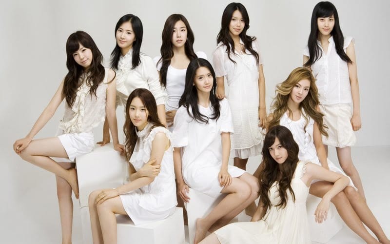 Tiffany là một trong chín thành viên cho dự án nhóm nhạc nữ SNSD của SM Entertainment