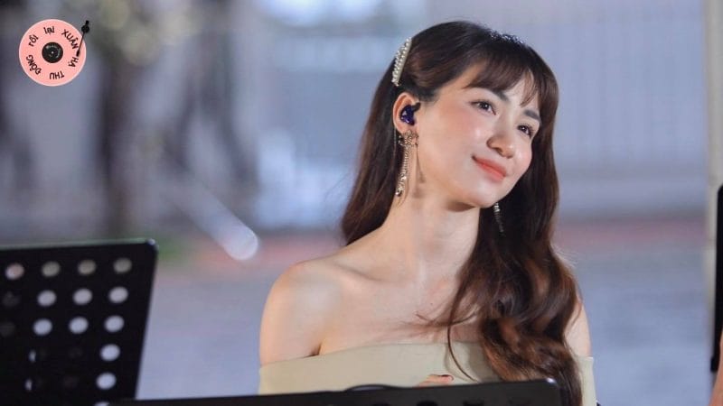 Nữ ca sĩ được khán giả trầm trồ với nhan sắc và giọng hát thăng hạng