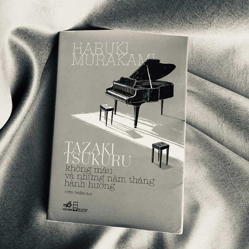 Ảnh bìa sách Tazaki Tsukuru không màu và những năm tháng hành hương