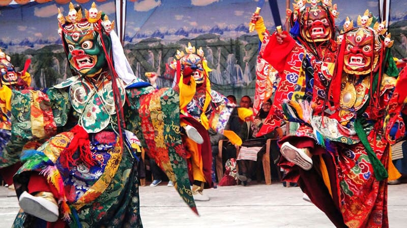 Múa rồng Shishimai trong ngày lễ Tenji