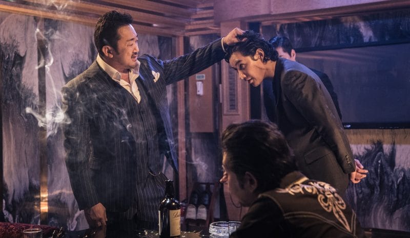 Heo Sang Do im lặng nhìn đàn em bị Jang Dong Soo giáo huấn