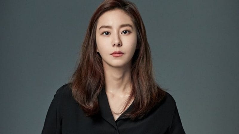 UEE được xem là gương mặt vàng trong làng giải trí phim ảnh xứ Hàn
