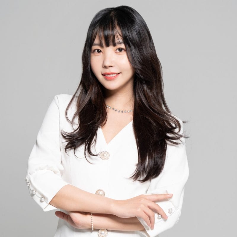 Raina sở hữu giọng hát đầy nội lực là mảnh ghép không thể thiếu của After School
