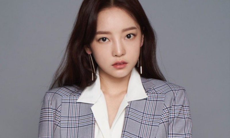 Nữ ca sĩ Goo Hara