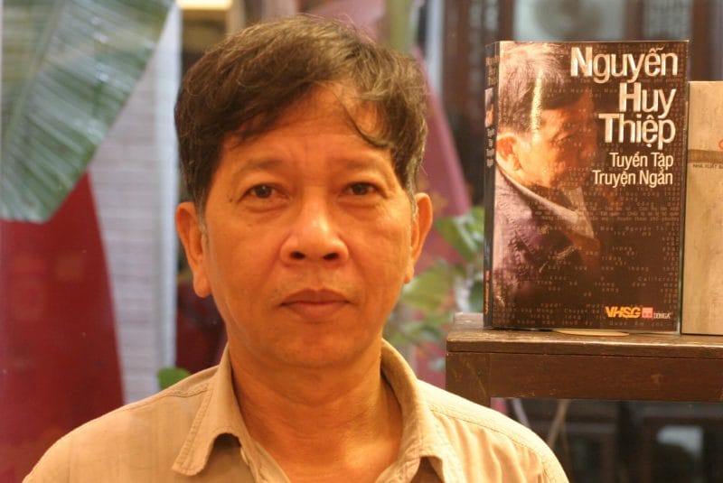 Ảnh minh họa nhà văn Nguyễn Huy Thiệp