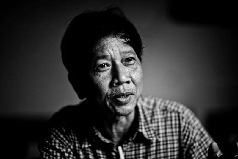 Ảnh đen trắng của Nguyễn Huy Thiệp