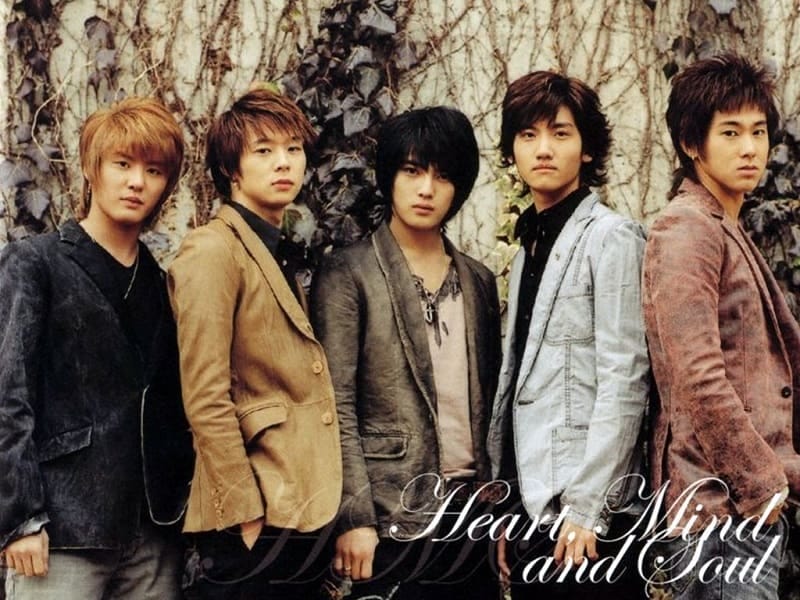 Phát hành album Heart Mind And Soul tại Nhật